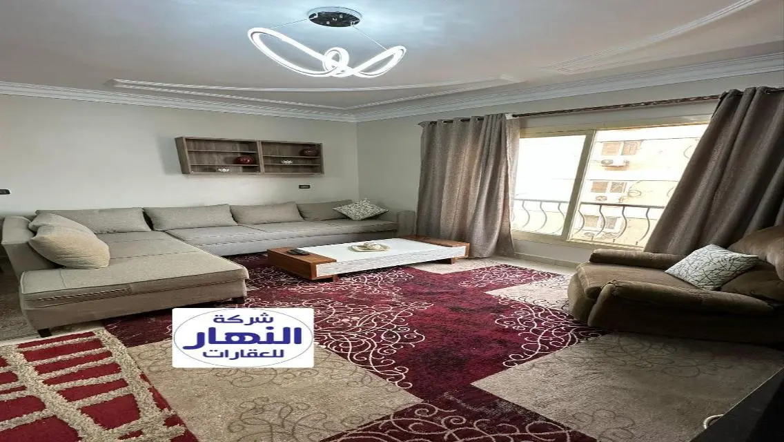 فيلا فاخرة للإيجار بتسهيلات ممتازة