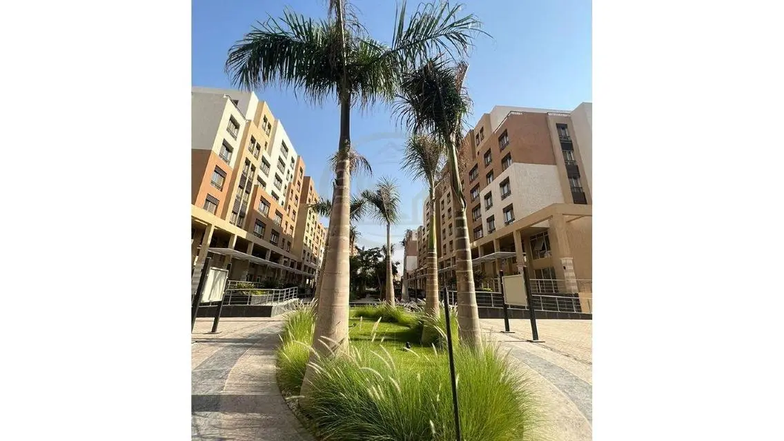 شقة رائعة مع إطلالة وأمن 24/7