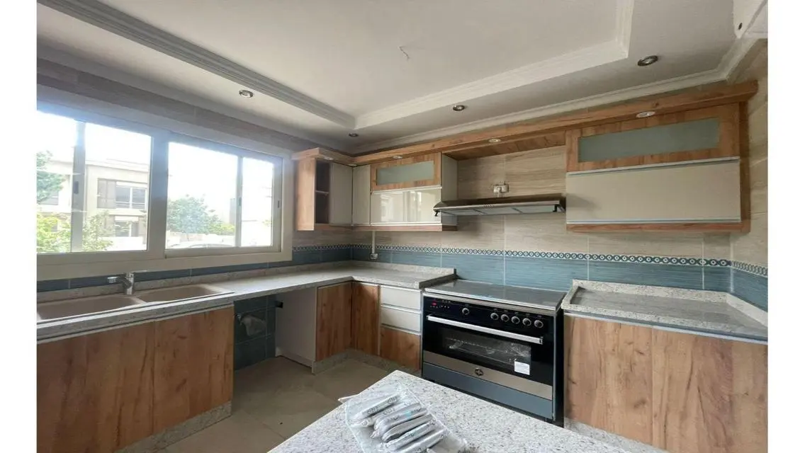 Luxury Apartment with Private Pool and Security Guard