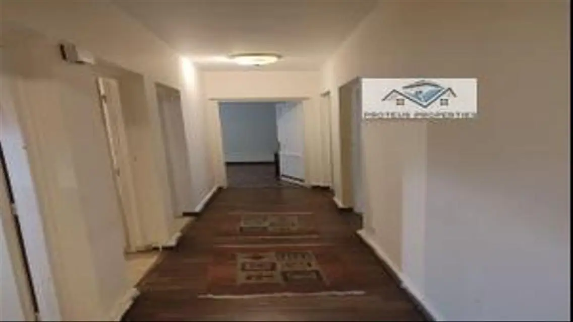 شقة حديثة في قلب المدينة بمميزات فاخرة