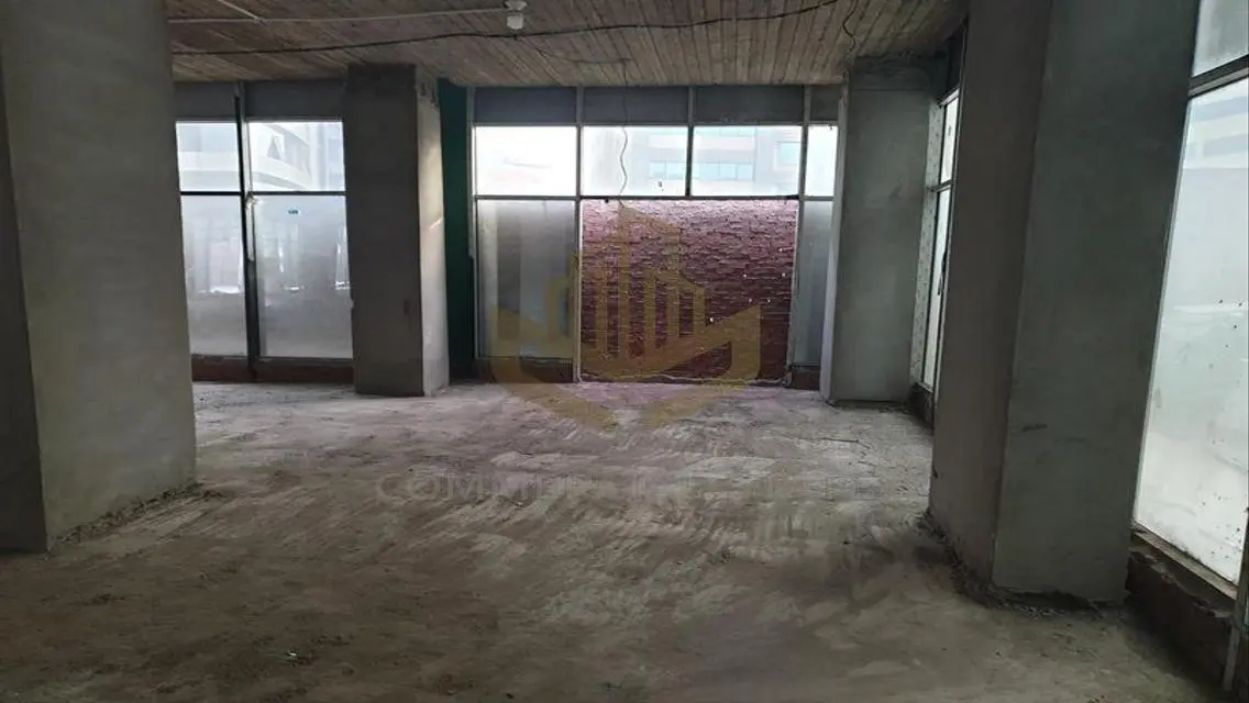 Commercial Property for Sale in State 8 - 1500 sqm