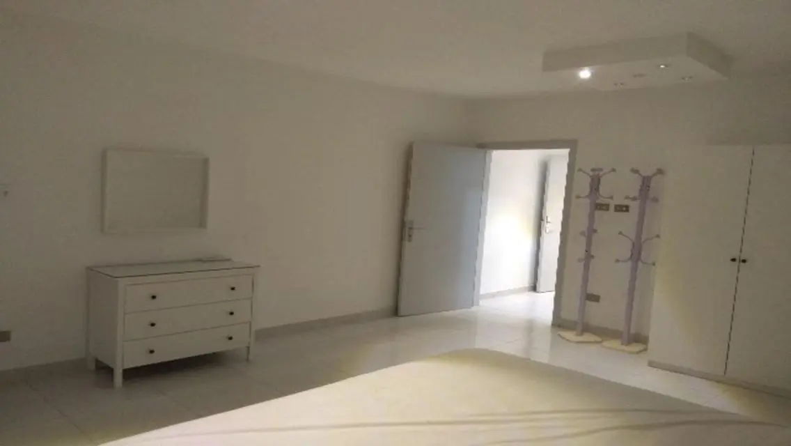 Luxury Apartment with 1200 Meters in the Heart of the City