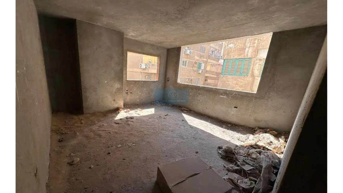 شقة للبيع بمساحة 200 متر في موقع مميز