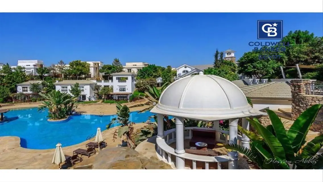 فيلا مميزة للبيع في Sky Garden - 240 م²
