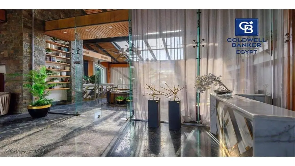 فيلا مميزة للبيع في Sky Garden - 240 م²