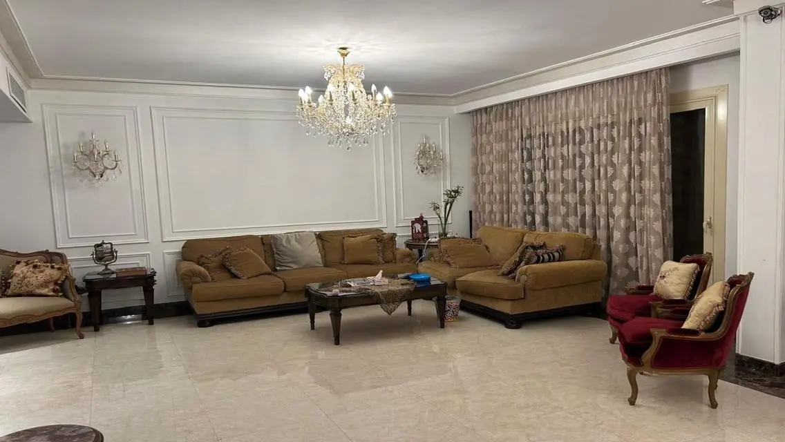 فيلا فاخرة بالمواصفات العالية للبيع