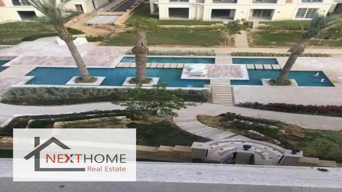 Luxury Apartment with Private Garden in the Heart of the City