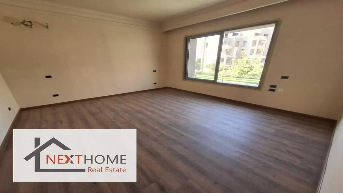 Luxury Apartment for Sale in VGK