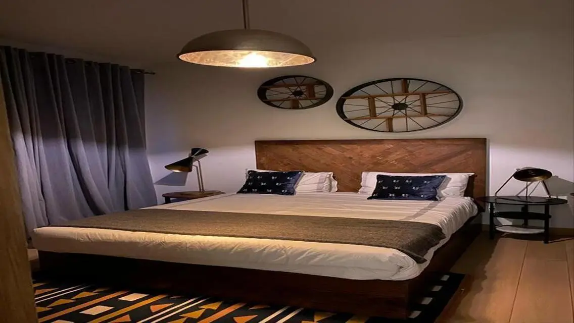 Luxury Apartment with 240 Meters and Great Amenities