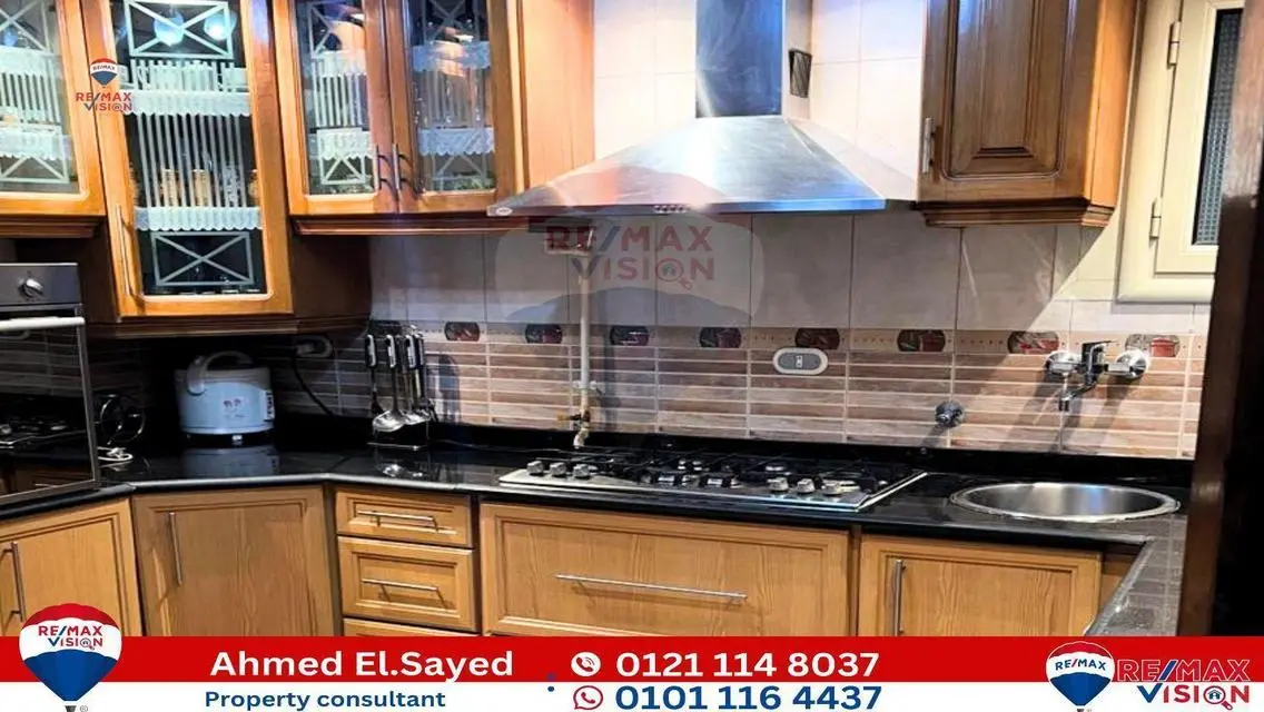 Luxury Apartment for Sale with 3 Bedrooms Overlooking a Landmark