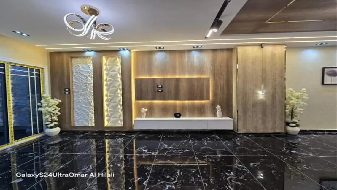 Stunning 185 sqm Apartment in Prime Location
