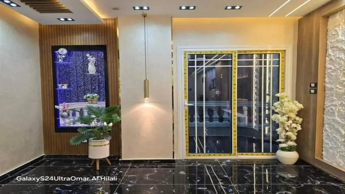 Stunning 185 sqm Apartment in Prime Location