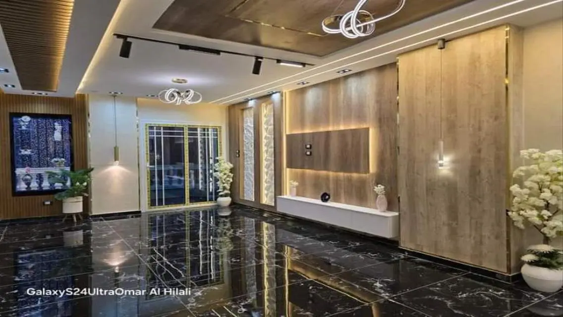 Stunning 185 sqm Apartment in Prime Location