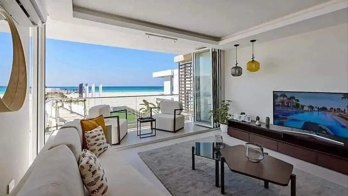 Stunning Apartment with Central AC and Private Garden
