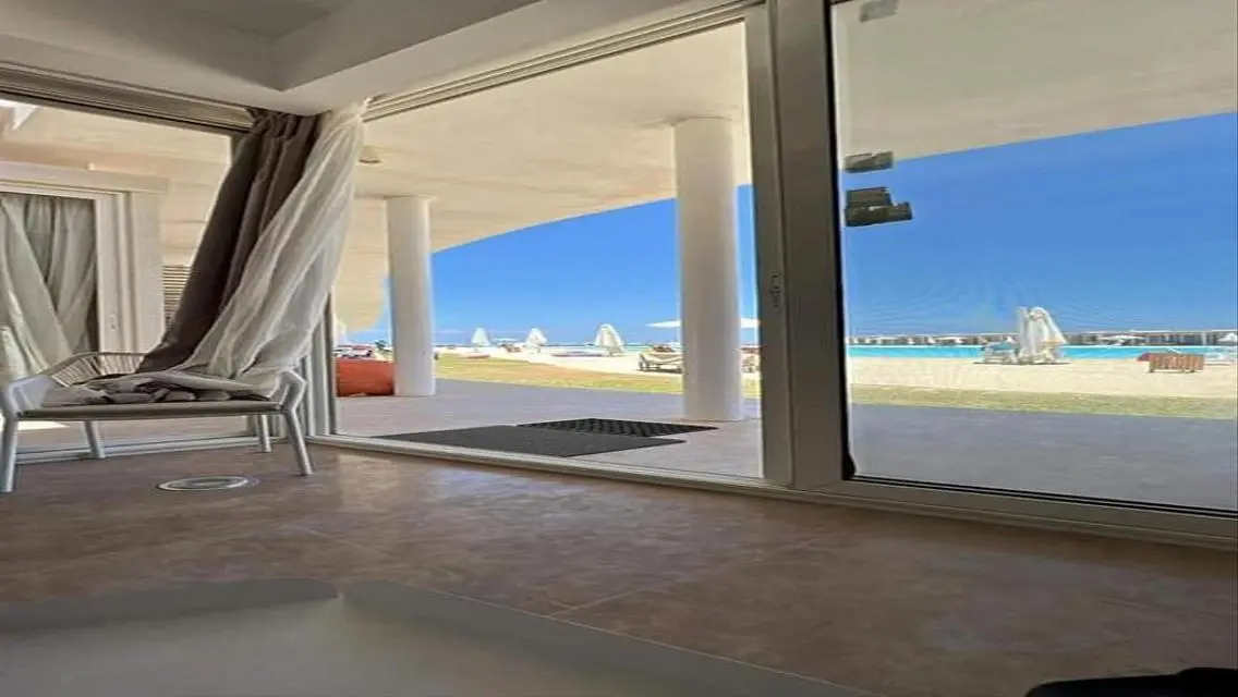 Stunning Apartment with Central AC and Private Garden