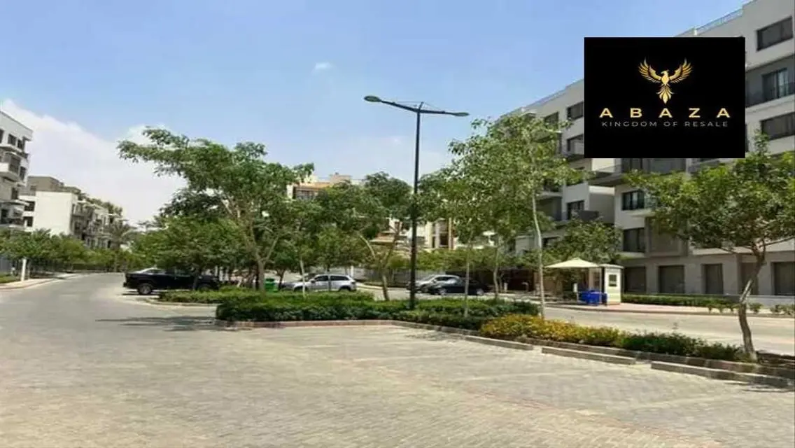 شقة مميزة مع شرفة وحارس أمن