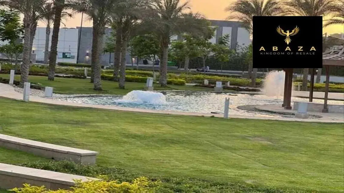 شقة مميزة مع شرفة وحارس أمن