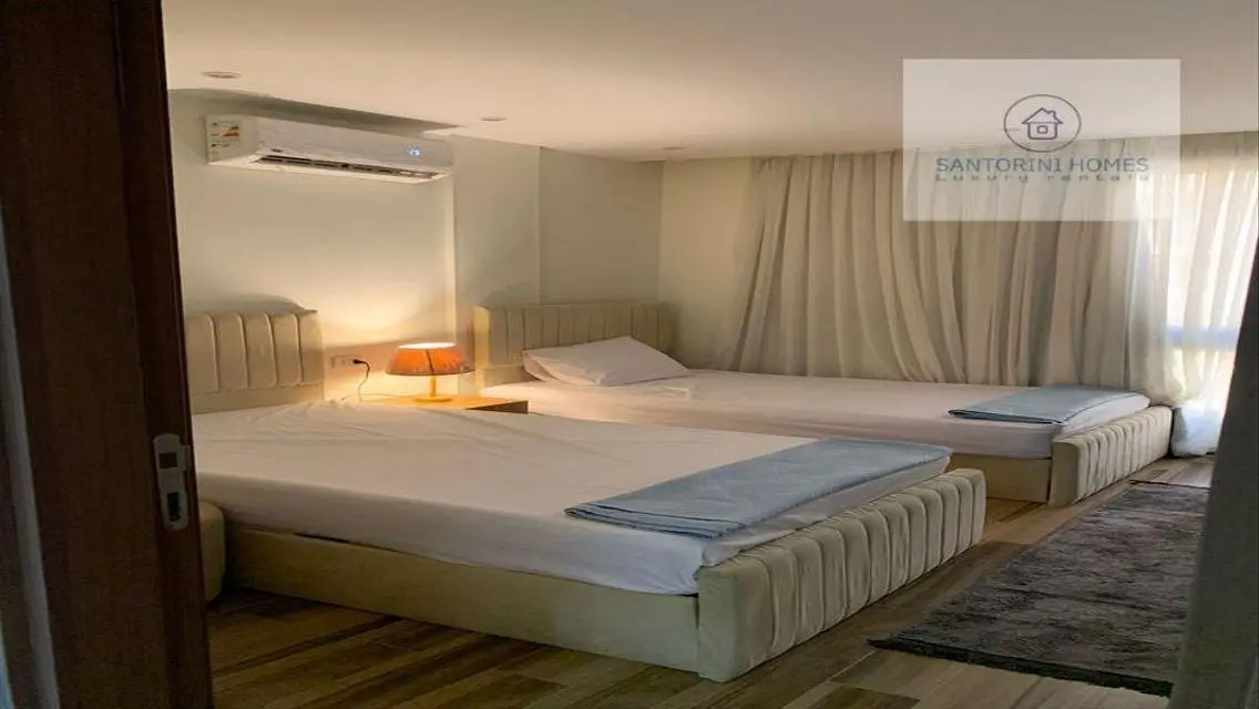 Luxury Apartment for Rent in Santorini