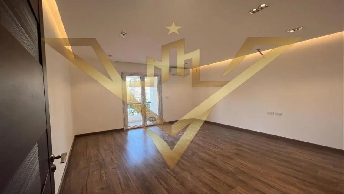 Luxury Apartment with Modern Design and Stunning View