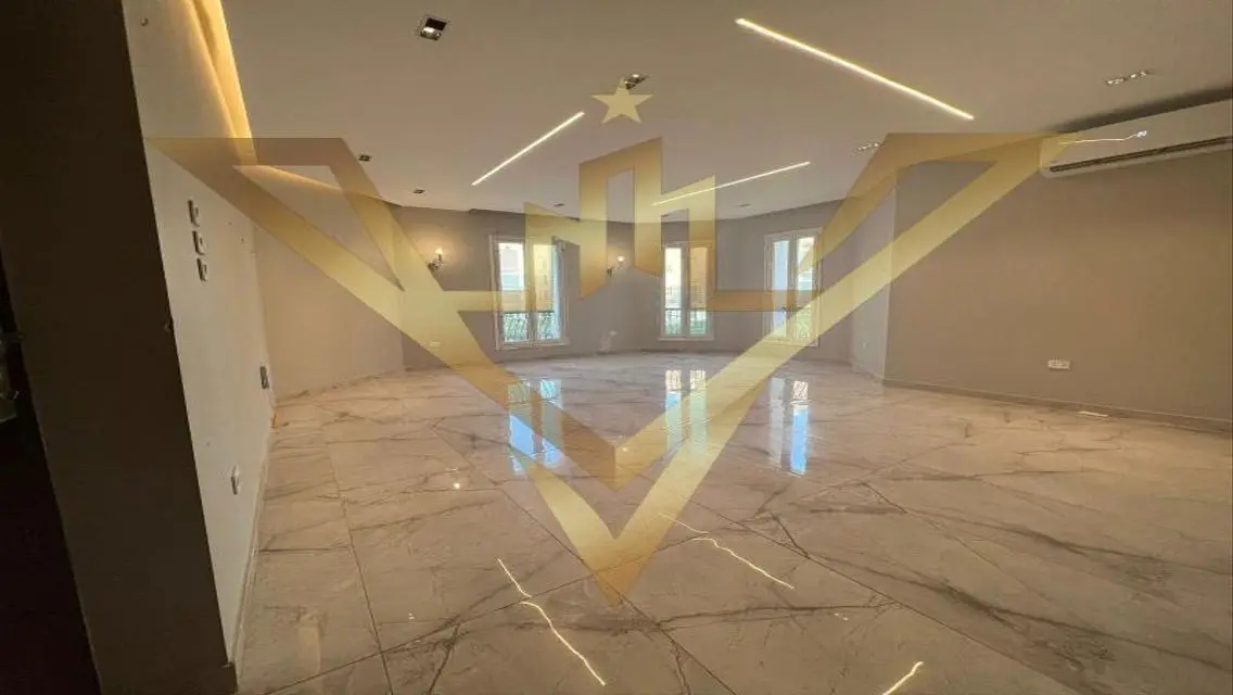 Luxury Apartment with Modern Design and Stunning View