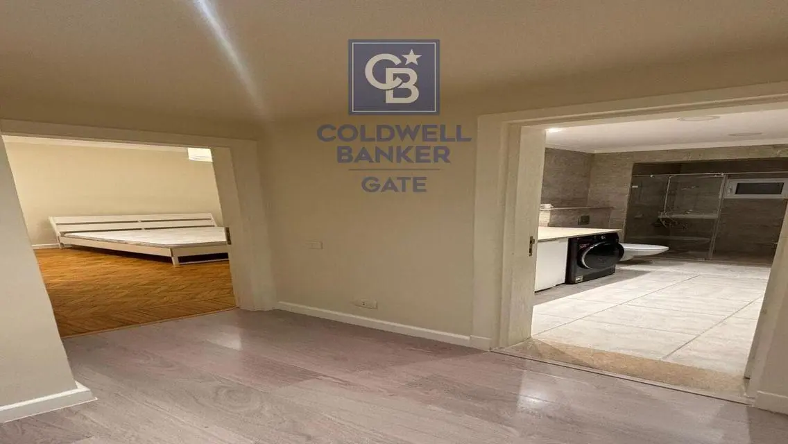 Luxurious Apartment for Sale - 190 Square Meters