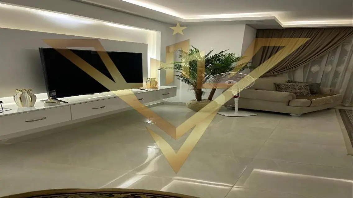 فيلا فاخرة للبيع بمساحة 250 متر