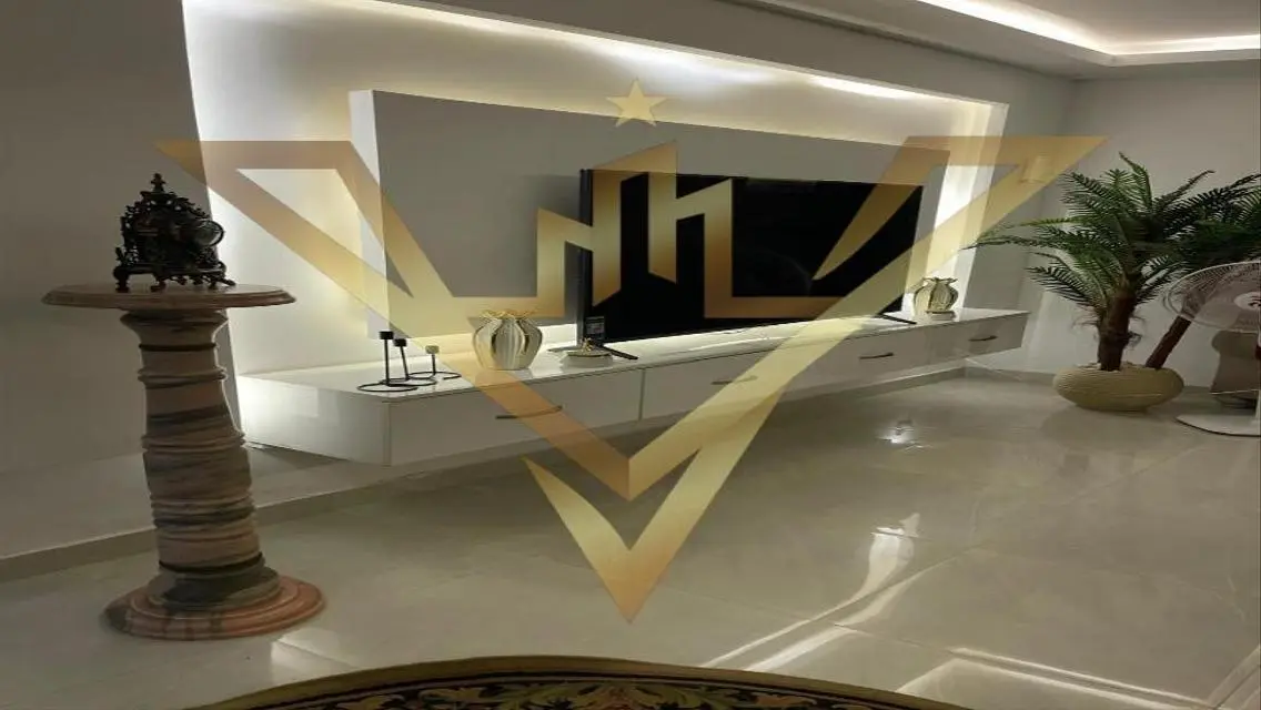 فيلا فاخرة للبيع بمساحة 250 متر