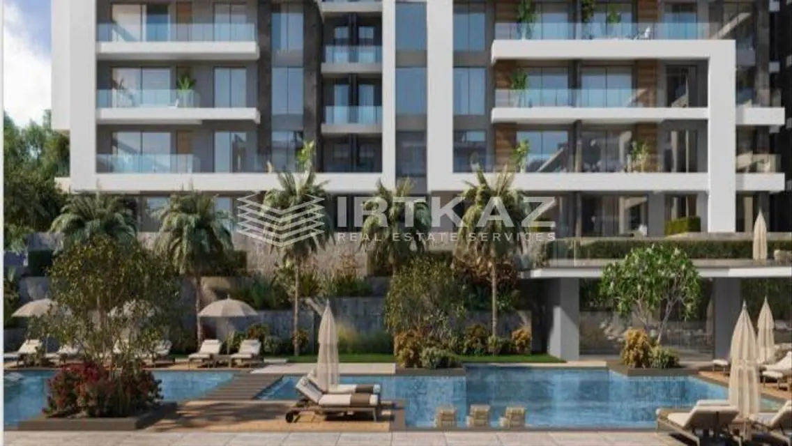Luxury Villa with Lake View for Sale at 17,980,000 EGP