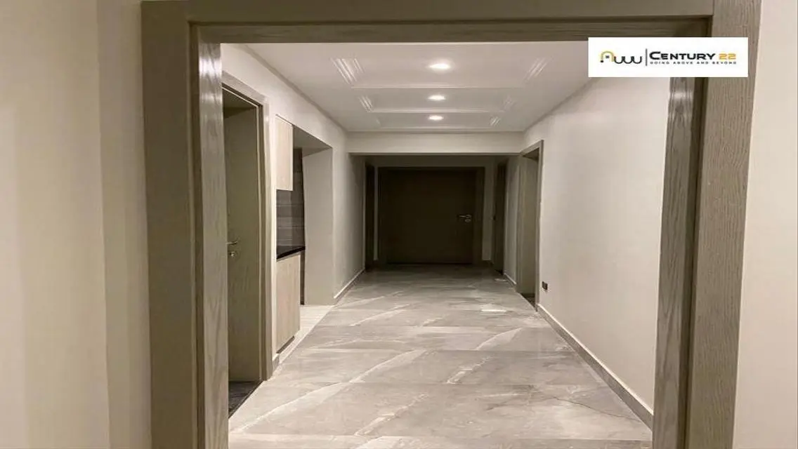 Stunning Mountain View Apartment in Icity