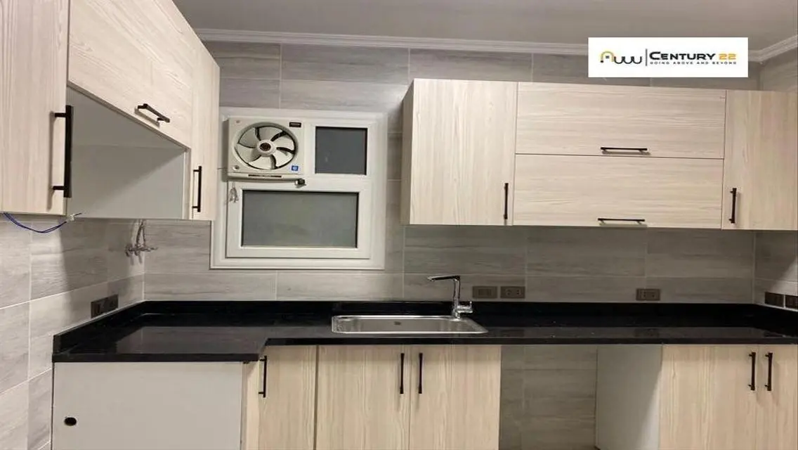 Stunning Mountain View Apartment in Icity