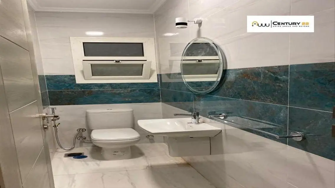 Stunning Mountain View Apartment in Icity