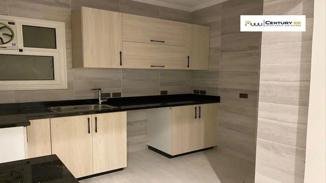 Stunning Mountain View Apartment in Icity