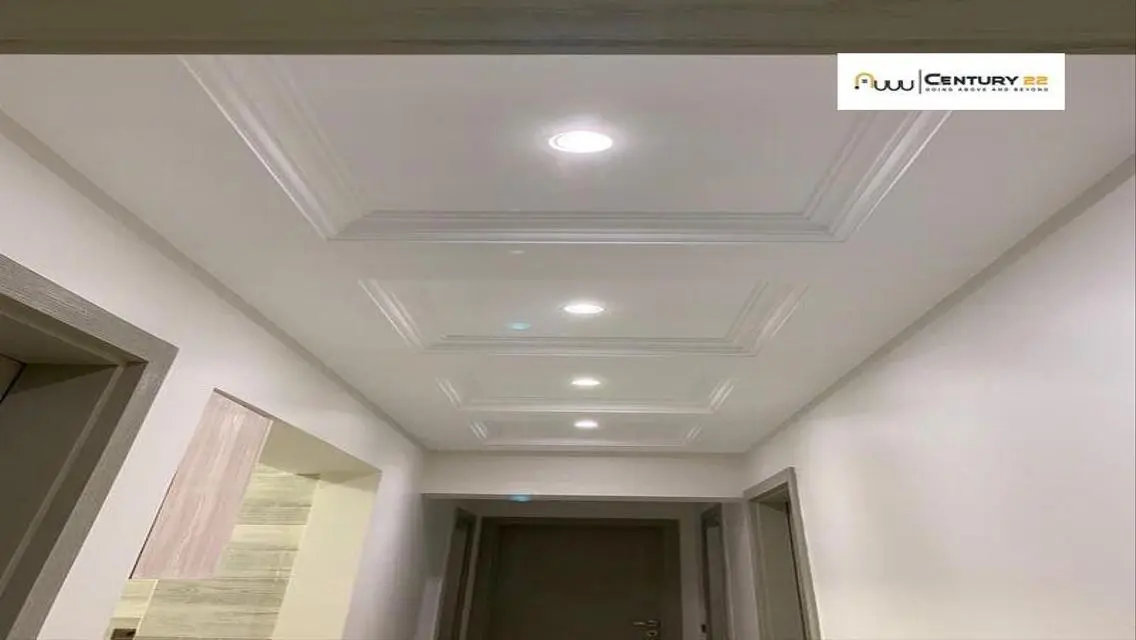 Stunning Mountain View Apartment in Icity