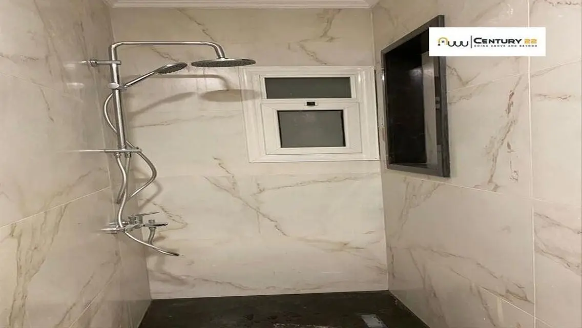 Stunning Mountain View Apartment in Icity