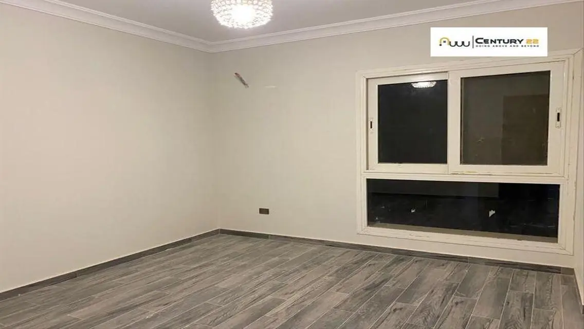 Stunning Mountain View Apartment in Icity