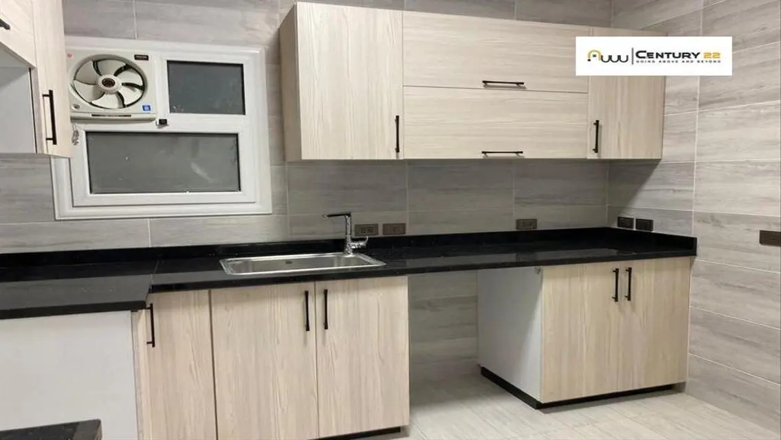 Stunning Mountain View Apartment in Icity