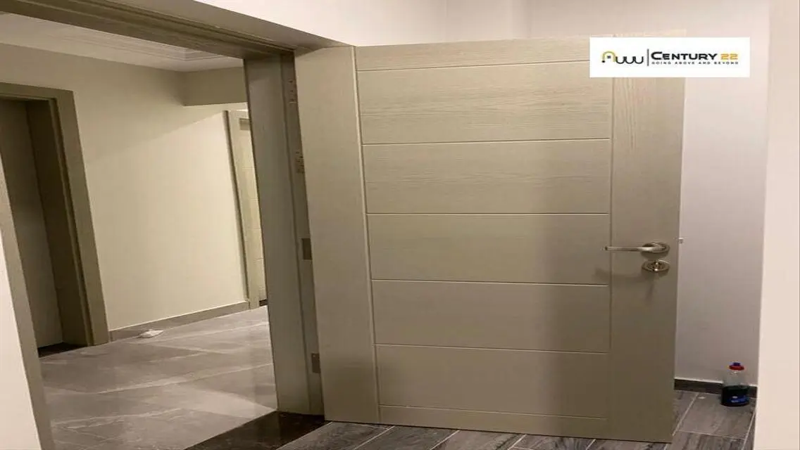Stunning Mountain View Apartment in Icity