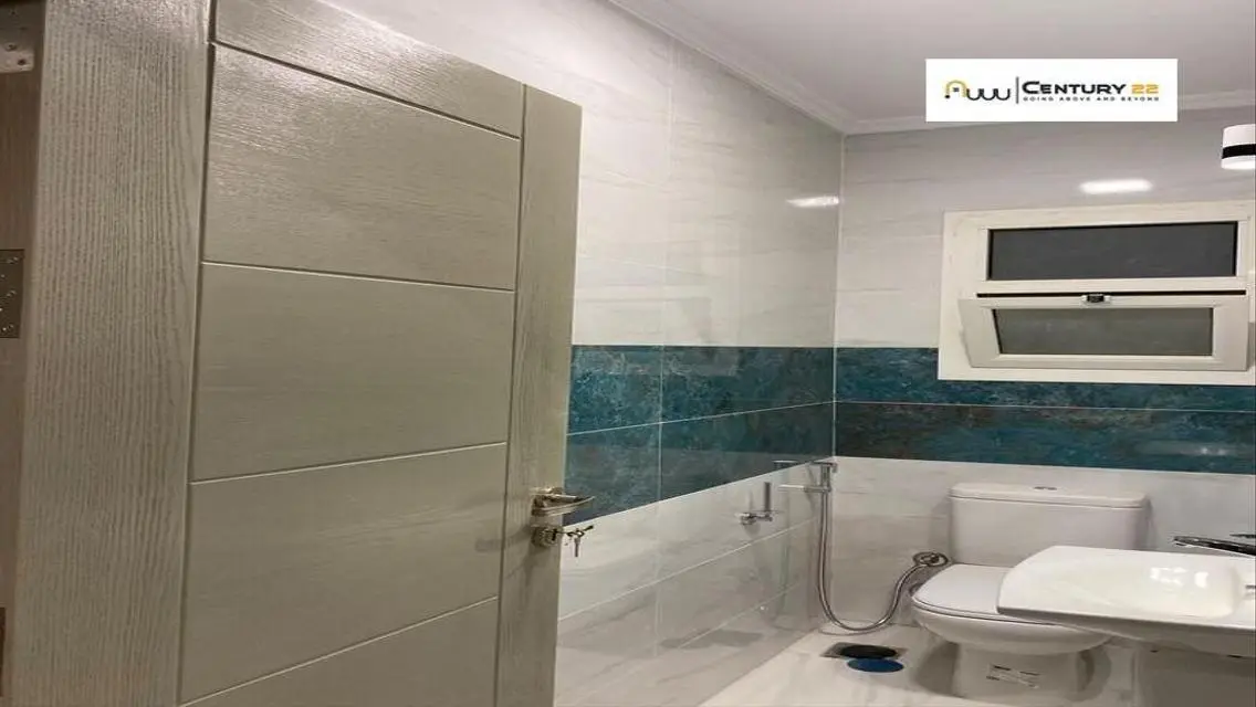 Stunning Mountain View Apartment in Icity