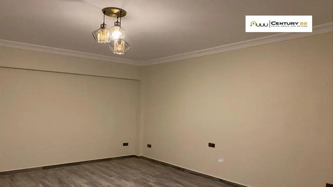 Stunning Mountain View Apartment in Icity