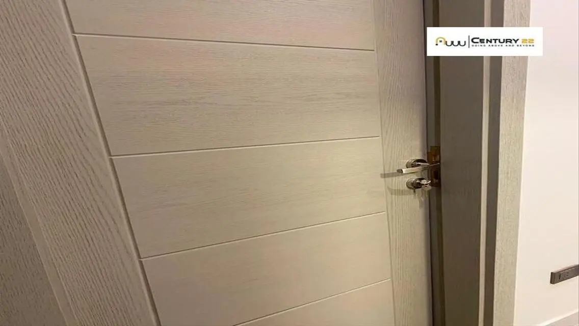 Stunning Mountain View Apartment in Icity