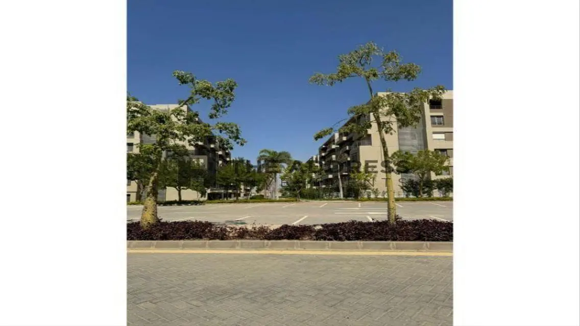 Luxury House in Palm Hills Compound - New Cairo