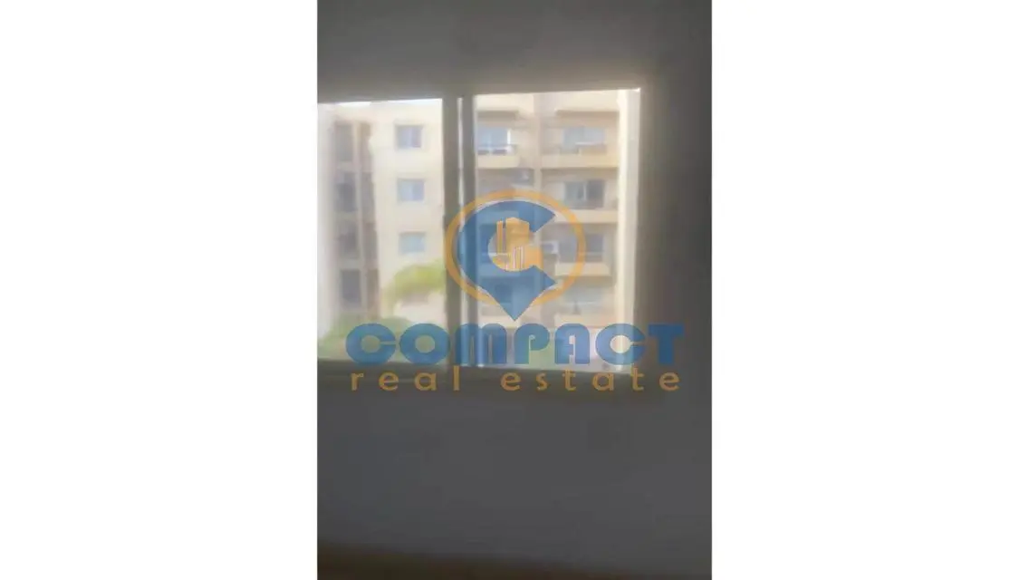 شقة فاخرة للايجار في موقع متميز