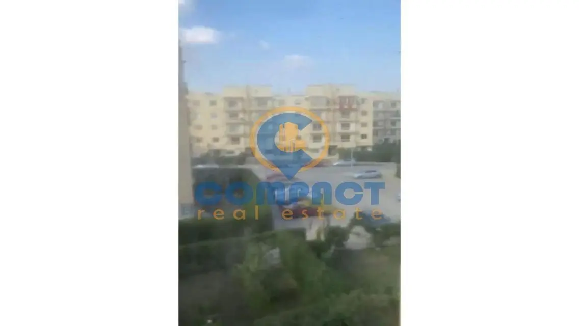 شقة فاخرة للايجار في موقع متميز
