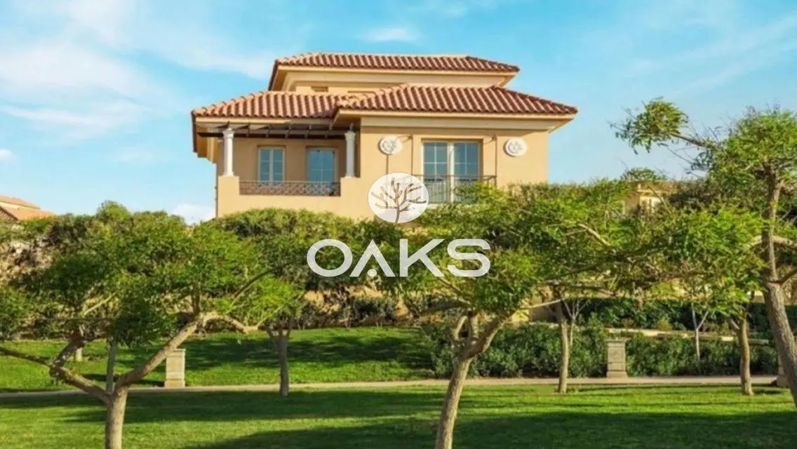 Luxury Villa in Hyde Park with All Amenities