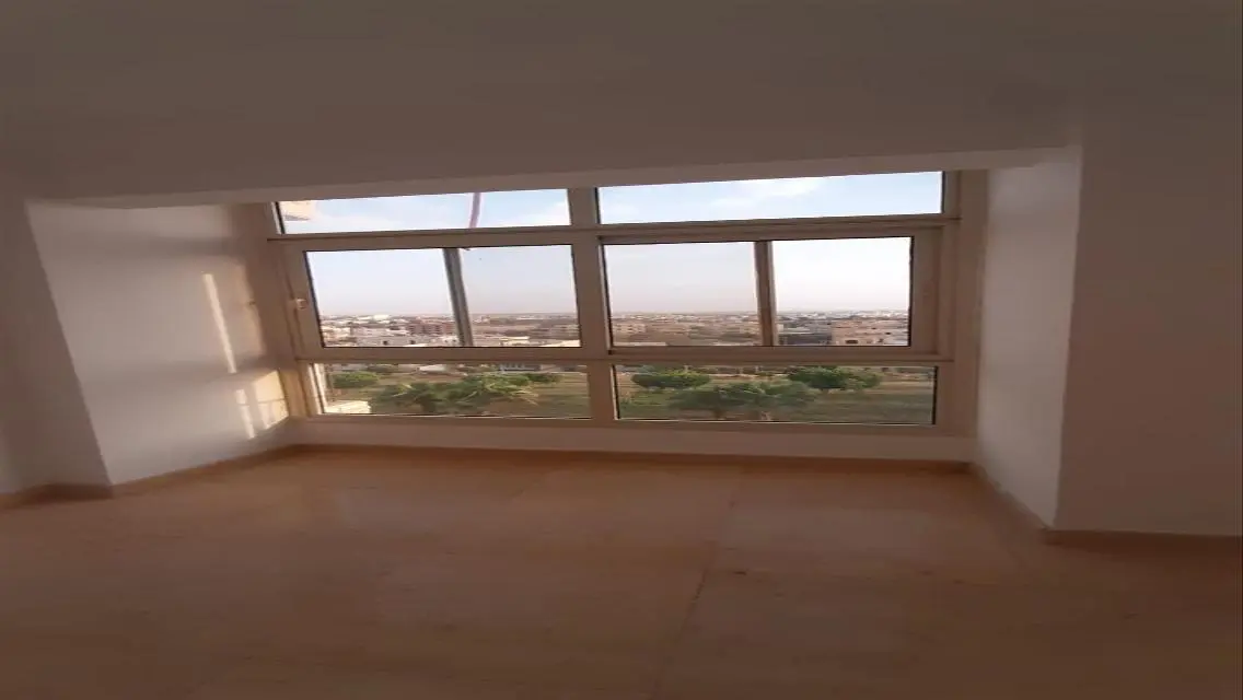 Amazing Apartment for Rent Overlooking a Landmark