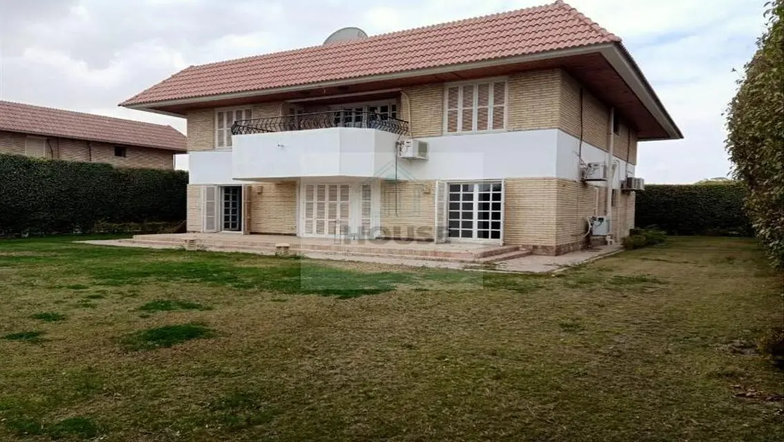 Luxury Apartment for Sale with Private Garden and Shared Pool