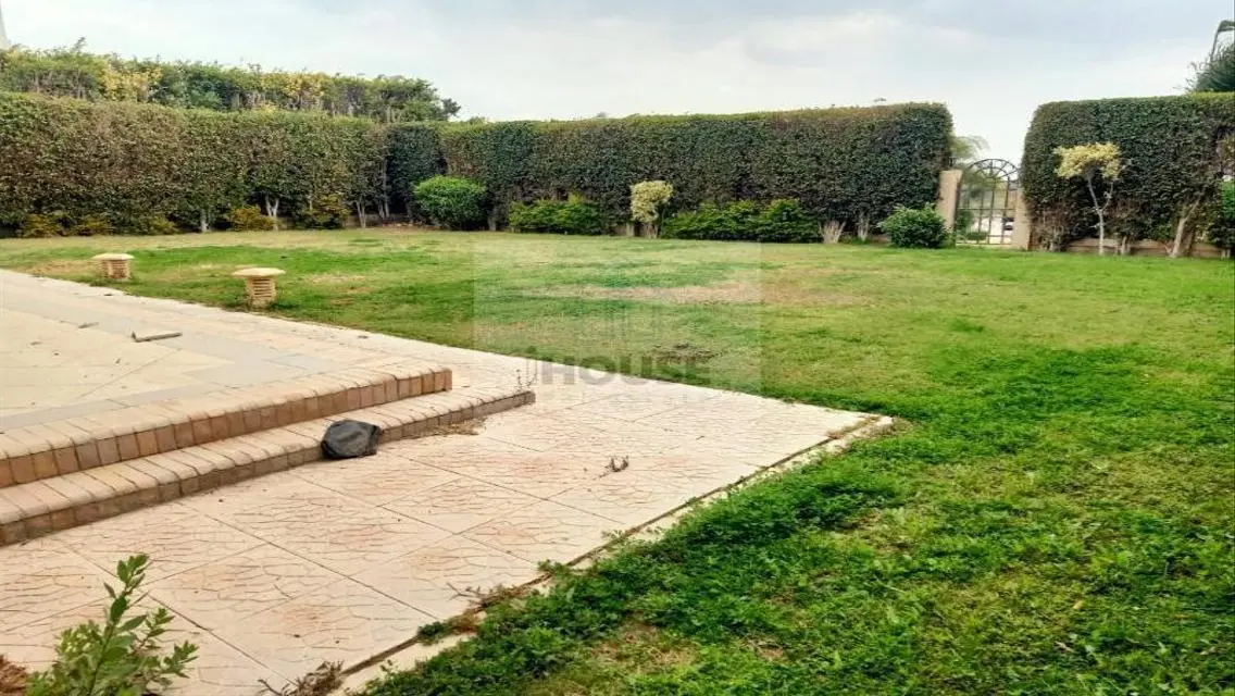 Luxury Apartment for Sale with Private Garden and Shared Pool
