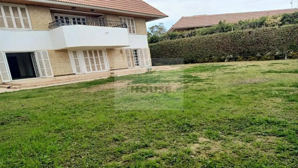 Luxury Apartment for Sale with Private Garden and Shared Pool