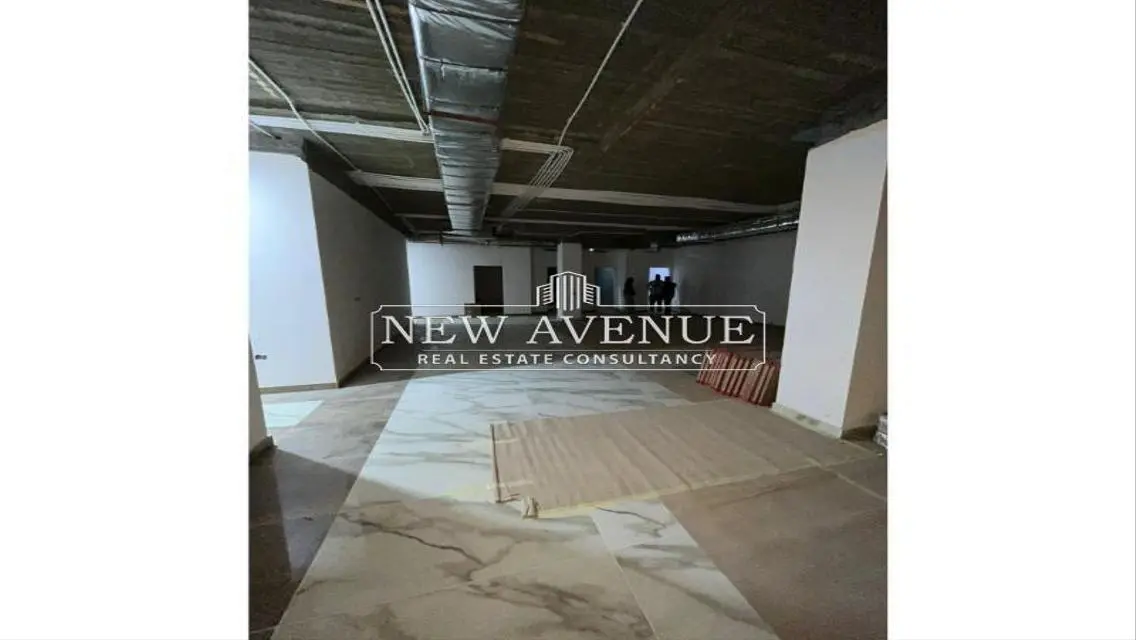 Spacious Apartment for Rent with Covered Parking and Meeting Room