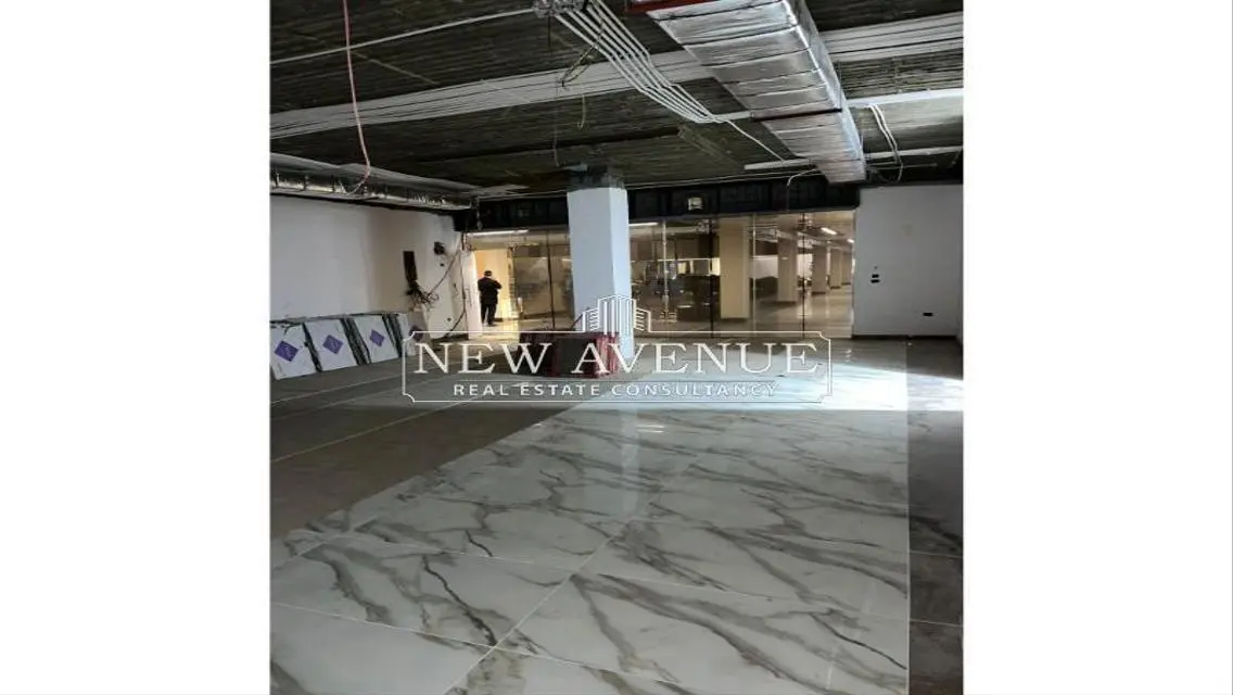 Spacious Apartment for Rent with Covered Parking and Meeting Room